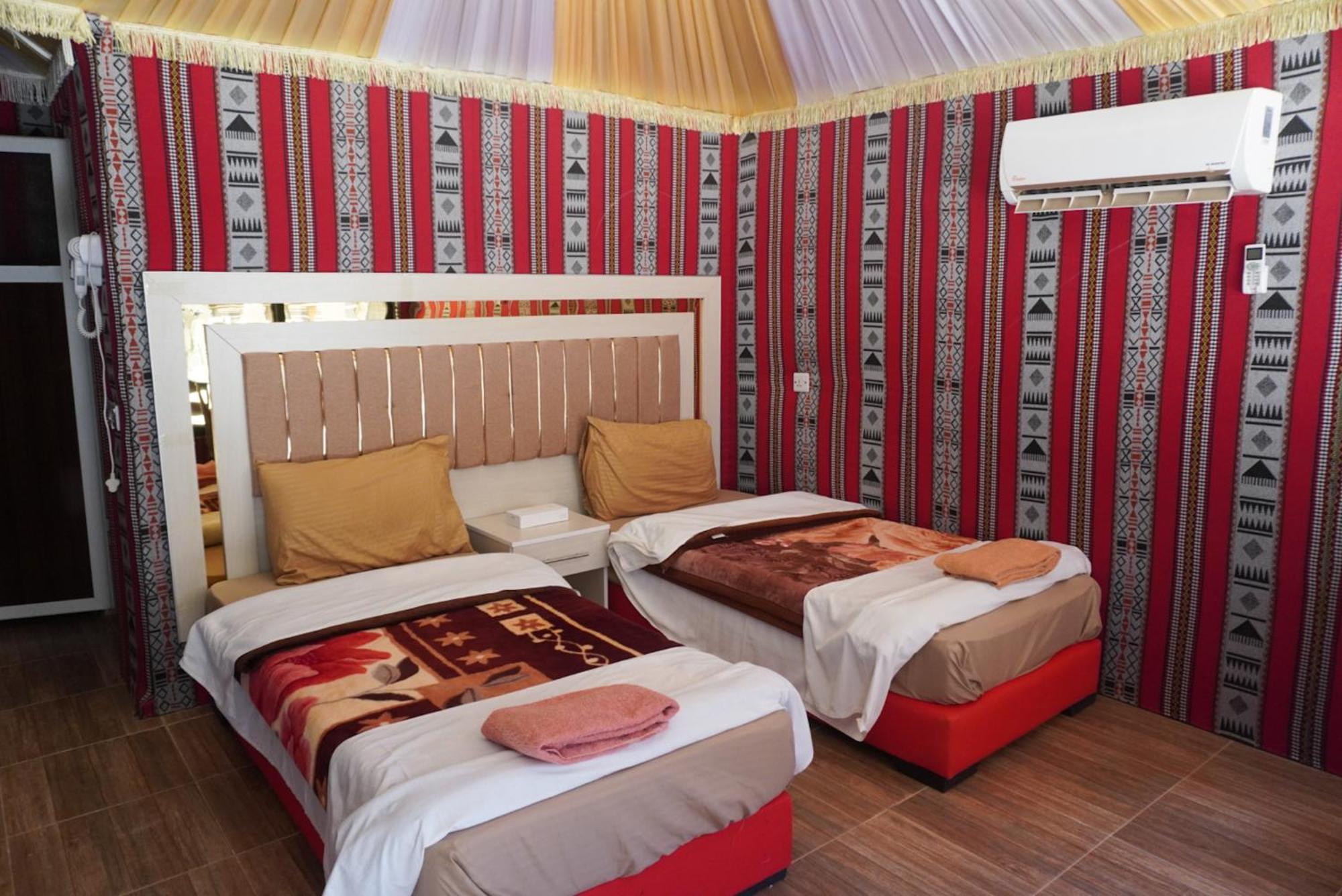 Shaheen Camp Wadi Rum Eksteriør bilde