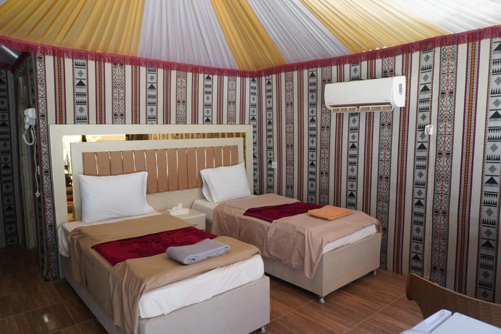 Shaheen Camp Wadi Rum Eksteriør bilde