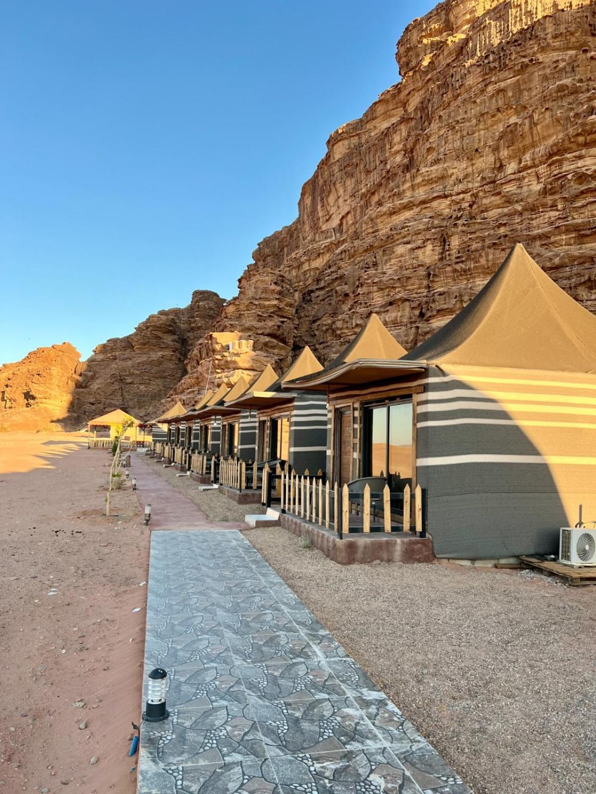 Shaheen Camp Wadi Rum Eksteriør bilde